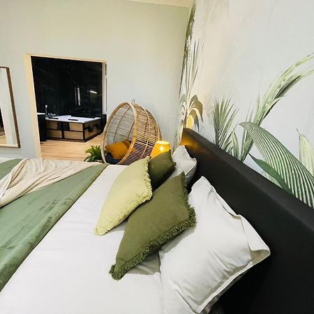 Appartement Exotique Avec Bain Balneo Liege Exterior photo