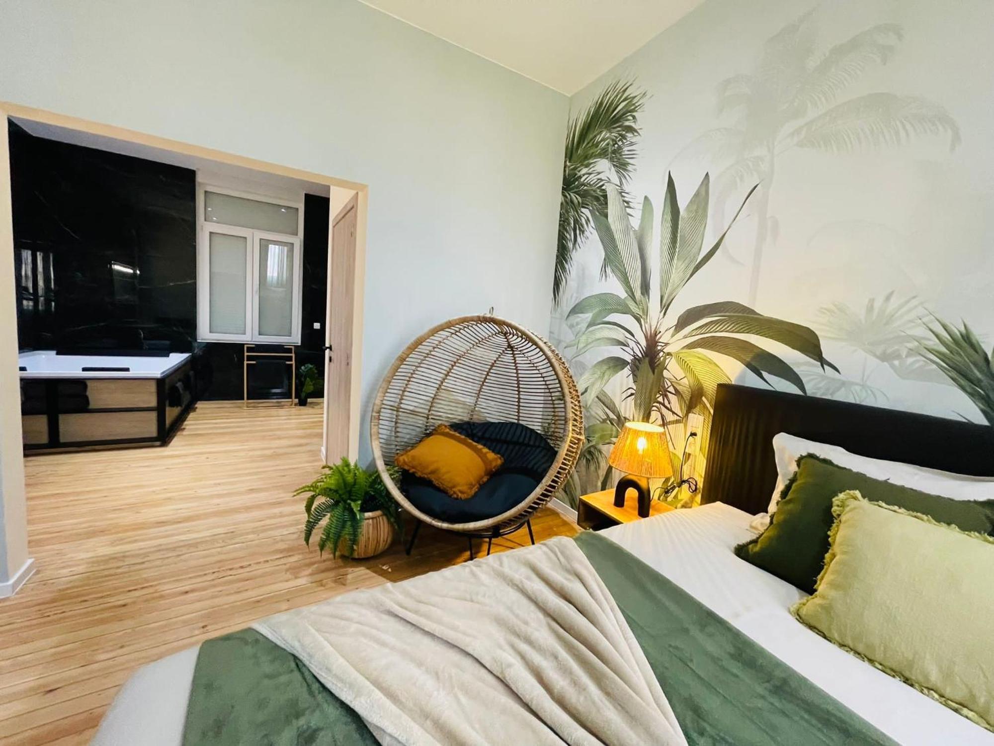 Appartement Exotique Avec Bain Balneo Liege Exterior photo